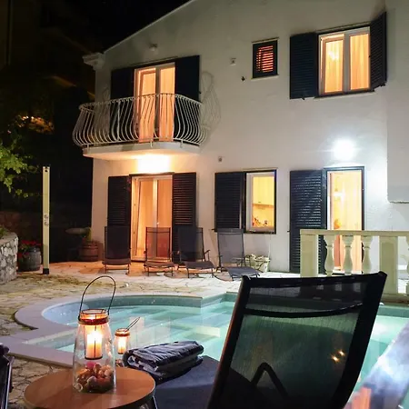 Villa Vinki Mlini