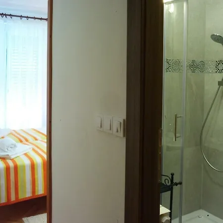 Vinki Villa *