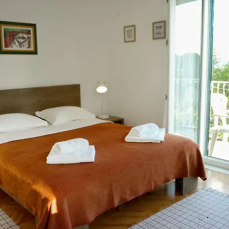 Vinki Villa